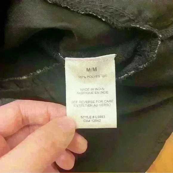 Vintage animal prints V-neck sleeveless midi dress. Size medium. - Picture 4 of 10